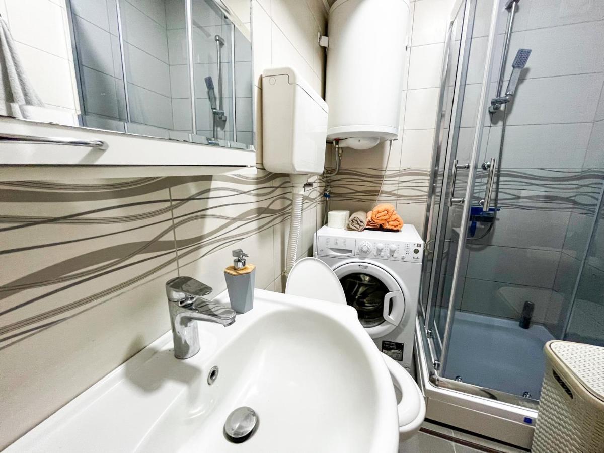 Sova Apartment วรชาซ ภายนอก รูปภาพ