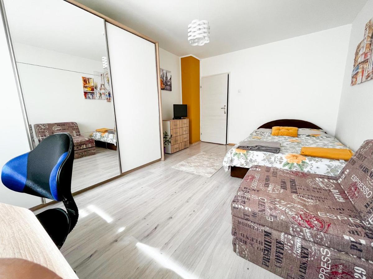 Sova Apartment วรชาซ ภายนอก รูปภาพ